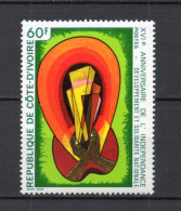 COTE D'IVOIRE N° 416    NEUF SANS CHARNIERE COTE 1.00€   INDEPENDANCE - Côte D'Ivoire (1960-...)