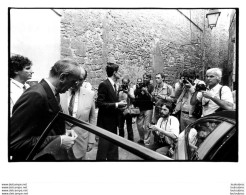 FRANCOIS MITTERAND ET JACK LANG PHOTO DE PRESSE JOURNAL LE PROGRES FORMAT 24 X 18 CM - Persone Identificate