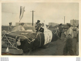 JAPON FETE DEFILE DE VEHICULES HABILLES PHOTO ORIGINALE 8.50 X 6 CM - Lugares