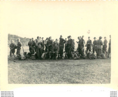 GUERRE D'ALGERIE 1955 AU MOMENT DU DEPART PHOTO ORIGINALE 11 X 8.50 CM - Guerra, Militares