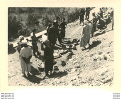 GUERRE D'ALGERIE BENI BOU LEHEM 1955 PHOTO ORIGINALE 11.50 X 9 CM - Guerra, Militares