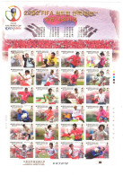 Football // 2002 FIFA // Corée Du Sud Bloc-feuillet Neuf ** Entraineur Et Joueurs En Action - 2002 – Corea Del Sur / Japón