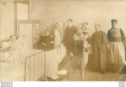 CARTE PHOTO SOLDATS BLESSES HOPITAL - War 1914-18