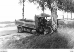 PHOTO ORIGINALE ACCIDENT CAMION 11.50 X 7.50 CM - Automobiles