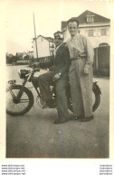 MOTOCYCLETTE 1952 PHOTO ORIGINALE 9 X 6 CM - Auto's