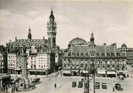 59 - Lille - La Grand'Place L'ancienne Bourse Et Le Beffroi De La Nouvelle - Animée - Automobiles - Carte Dentelée - CPS - Lille