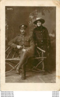 CARTE PHOTO SOLDAT  ET SON EPOUSE - Guerra 1914-18