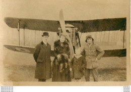 AVION ET SON PILOTE ARTHUR L-LOUG PHOTO ORIGINALE FORMAT 7 X 4.50 CM - Aviazione