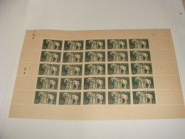 N° 586 En Feuille De 25 Timbres Entières Neuves - Full Sheets