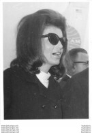 JACKIE KENNEDY    PHOTO DE PRESSE ORIGINALE 20 X 15 CM - Célébrités