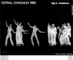 DANSE CLASSIQUE GIGI G. CACIULEANU  FESTIVAL D'AVIGNON 1980 PHOTO ORIGINALE 20 X 15 CM R15 - Andere & Zonder Classificatie