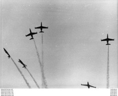 AVIATION PHOTO ORIGINALE  A.I.G.L.E.S.  CHASSIEU FORMAT 24 X 18 CM - Aviazione