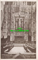 R620505 Winchester Cathedral. Foundations Laid 1093. American Y. M. C. A. Series - Welt
