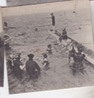 Photo Scene De Plage Baigneurs Baigneuses Semble En Normandie ?  Réf 30235 - Barche
