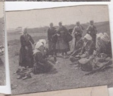 Photo Scene De Bretonne Plonévez-Porzay Pardon De Saint Anne La Palud Repas En Famille   Réf 30236 - Barche