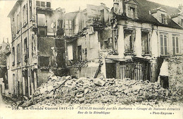 034 616 - CPA - France (60) Oise - La Grande Guerre 1914-15 - Senlis Incendié Par Les Barbares - Senlis