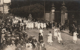 FONTAINEBLEAU   FETE? CARNAVAL  ?  CARTE-PHOTO - Fontainebleau