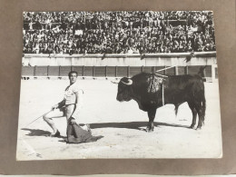 Photo De Corrida (mauvais état) / Photo - George / Arles En Provence / Tauromachie - Sin Clasificación