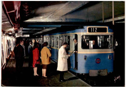 Paris - Le Metro - Stations, Underground