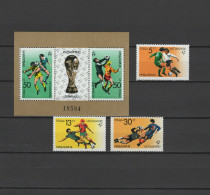 Bulgaria 1982 Football Soccer World Cup Set Of 3 + S/s MNH - 1982 – Espagne