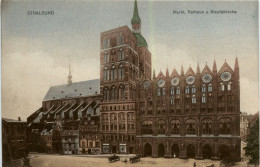 Stralsund - Markt, Rathaus Und Nicolaikirche - Stralsund