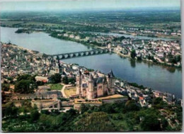 SAUMUR. -  Le Château, La Ville Et La Loire. Photo Aérienne Alain Perceval.   Non Circulée - Saumur