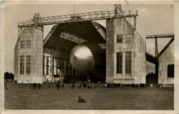 Graf Zeppelin Startbereit - Dirigeables