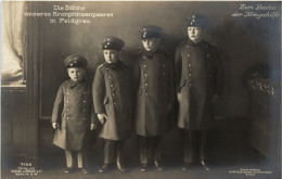 Die Söhne Unseres Kronprinzenpaares In Feldgrau - Royal Families