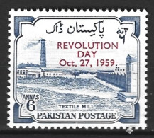 PAKISTAN. N°104 De 1959. Journée De La Révolution. - Pakistán