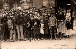 SELECTION -  MONTLUCON  -  CARTE PHOTO - Lire Le Verso Photo Prise Près De L'Usine Dunlop. - Montlucon