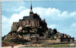 MONT ST MICHEL. - Vue Générale. .   Non Circulée - Le Mont Saint Michel