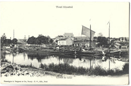 TOUL - Le Port Du Canal - PENICHE - Toul