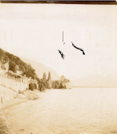 PHOTO ANCIENNE SNAPSHOT SUISSE LAC LEMAN CHATEAU DE CHILLON CIRCA 1905 10 X 10 CM - Lieux