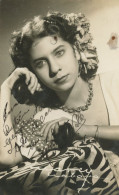 Real Photo  Migdalia Del Valle Autografo - Kuba