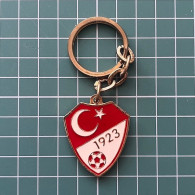 Pendant Keychain Souvenir SU000233 - Football Soccer Turkey Türkiye Federation Association Union - Bekleidung, Souvenirs Und Sonstige