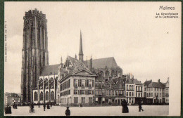 BELGIQUE + MALINES - La Grand'place Et La Cathédrale - Malines