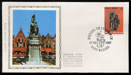 FDC SOIE / ZIJDE 2254 - 13/06/1987 - Touristique Brugge (1 Pli, Oblitération 8000 Brugge) - 1981-1990