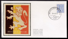 FDC SOIE / ZIJDE 1839 - 14/02/1977 - Lion Héraldique 4,50 F (1 Pli, Oblitération 1000 Bruxelles) - 1971-1980