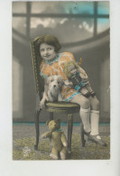 ENFANTS - LITTLE GIRL - MAEDCHEN - Jolie Carte Fantaisie Fillette Avec Poupée Chien Et Ours En Peluche - Retratos