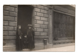 Carte-Photo . Au Vieux GOBELINS Paris 13ème . Magasin D'ameublement - Autres & Non Classés