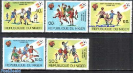 Niger 1981 World Cup Football Spain 5v, Mint NH, Sport - Football - Níger (1960-...)