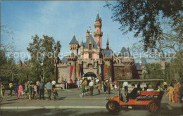 11698992 Disneyland_California Sleeping Beauty's Castle Horseless Carriage  - Autres & Non Classés