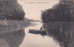 MELUN -77- Les Bords De La Seine (Pêcheurs) Et ( Cachet Hôptal Temporaire Au Dos) - Animation  - 05-05-24 - Melun