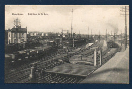 Châtelineau ( Châtelet). Intérieur De La Gare. Voies Ferrées, Locomotive, Wagons De Marchandises. - Châtelet