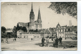 CPA Voyagé 1918 * CHARTRES Place Du Châtelet ( Groupe De Soldats Militaires ) M. Lesire Imprimeur - Chartres