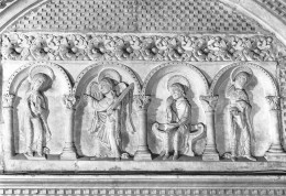 42  CHARLIEU Abbaye Bénédictine  Annonciation Bas Relief Roman  N° 38 \ML4003 - Charlieu