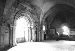 42  CHARLIEU Abbaye Bénédictine  Salle Des Archives    N° 43 \ML4003 - Charlieu