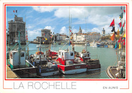 17 LA ROCHELLE Chalutiers L'APOLLO Et Le LOS AMIGOS à Quai    N° 39 \ML4011 - La Rochelle