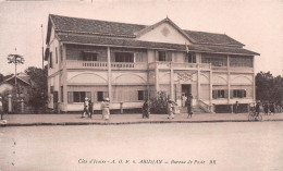 CÔTE-D'IVOIRE ( A.O.F ) ABIDJAN Le Bureau De Poste Avenue Du Gouvernement PTT  N° 50 \ML4020 - Ivoorkust