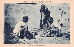 BURKINA-FASO HAUTE-VOLTA  OUAGADOUGOU SACRIFICATEUR Sort VAUDOU SORCIER Peulh Peuhl Peul  N° 38 \ML4021 - Burkina Faso